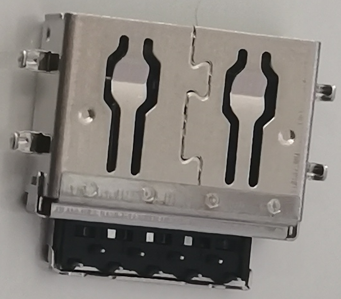 2UB3M04-024201F USB Connector Side View
